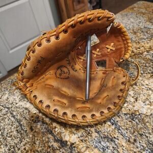 FedMart FM-50 Baseball Glove Quality Product Custom Built